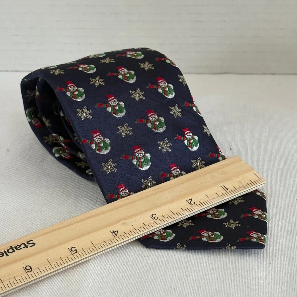 IZOD Mens Christmas Snowman Snowflake Necktie Navy Blue 100%‎ Silk